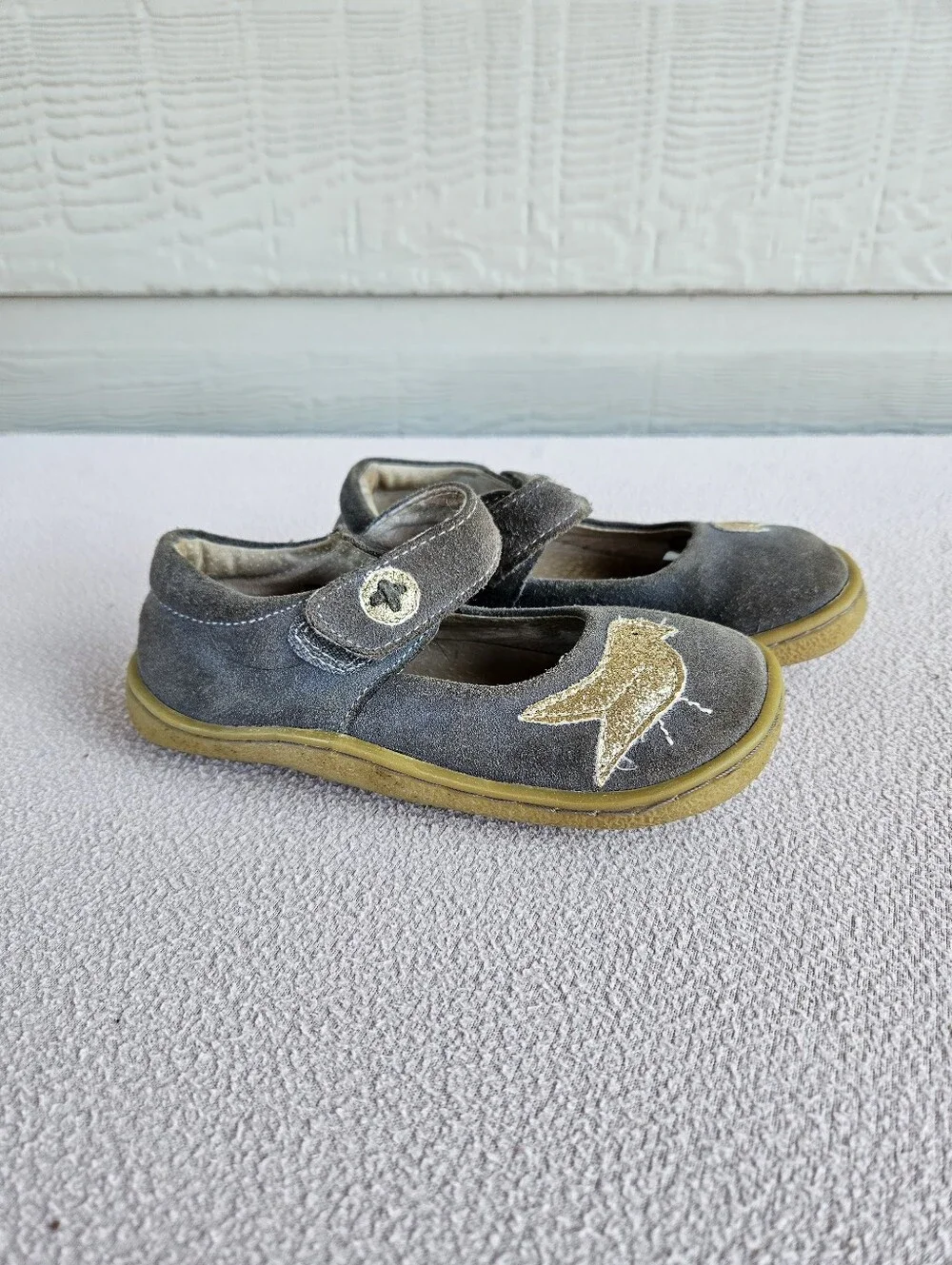 Livie & Luca Pio Pio Gold Bird Mary Jane Grey Suede Leather Girl SZ 10